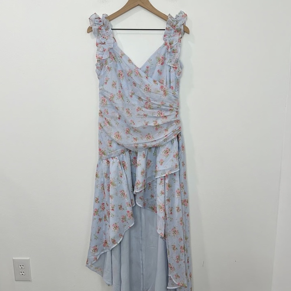 A&F Ruffle Strap High-Low Maxi Dress - Picture 4 of 4